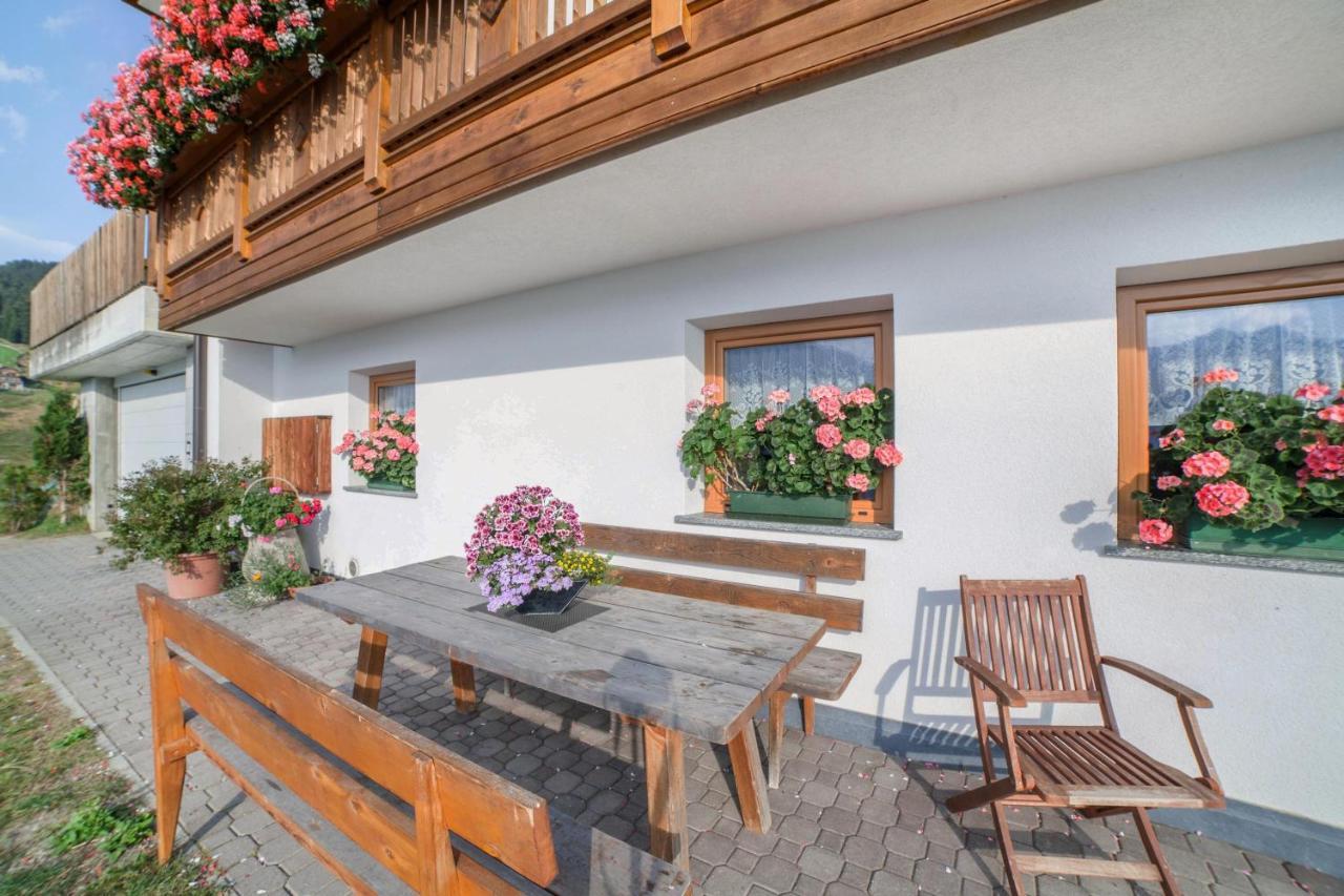 Tonigbauernhof Blumenwiese Schenna Exteriér fotografie